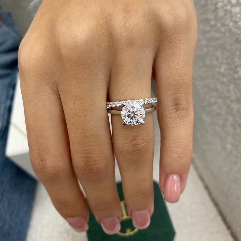 Darya Engagement Ring 2.50 Carat White Gold